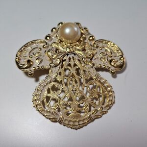Jane gold tone angle brooch